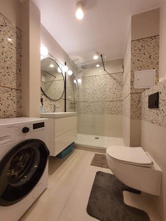 Apartament Młociny Metro 3 *